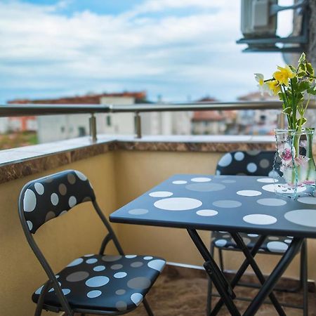 Apartament Tiana Lux Hisarya Buitenkant foto