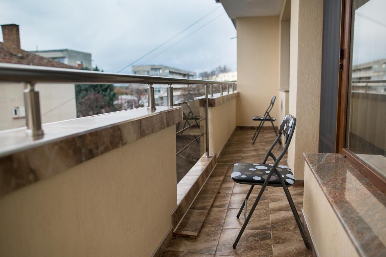 Apartament Tiana Lux Hisarya Buitenkant foto